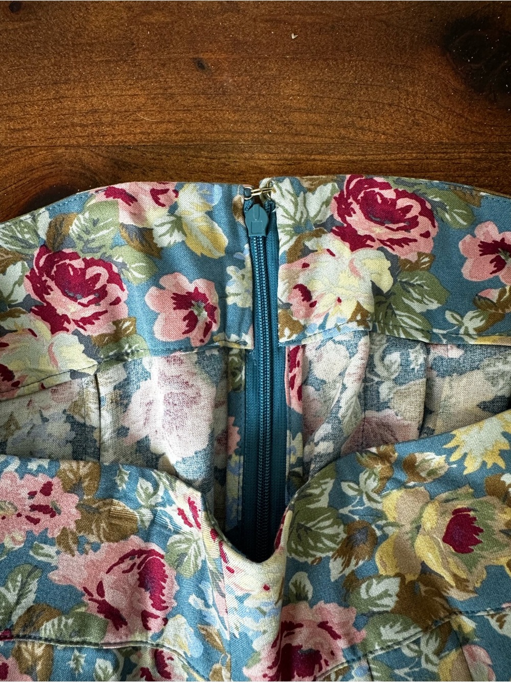 SEZANE Multicolored Floral Pleated Midi Skirt - Picture 13 of 13